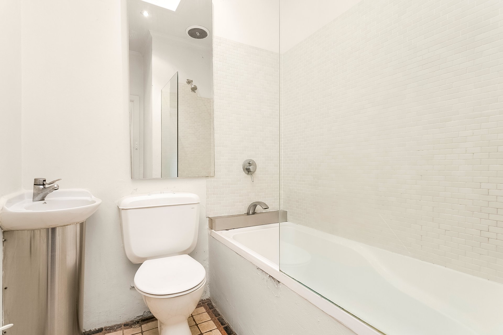 Property Gallery Thumbnail 5