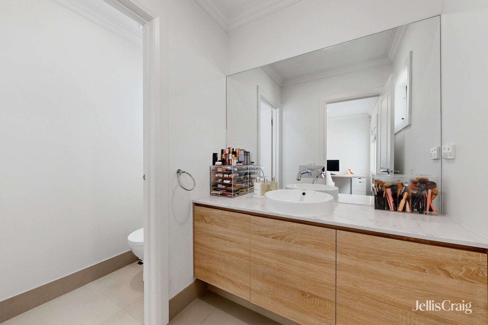 489 Buckley Street, Essendon West image 10