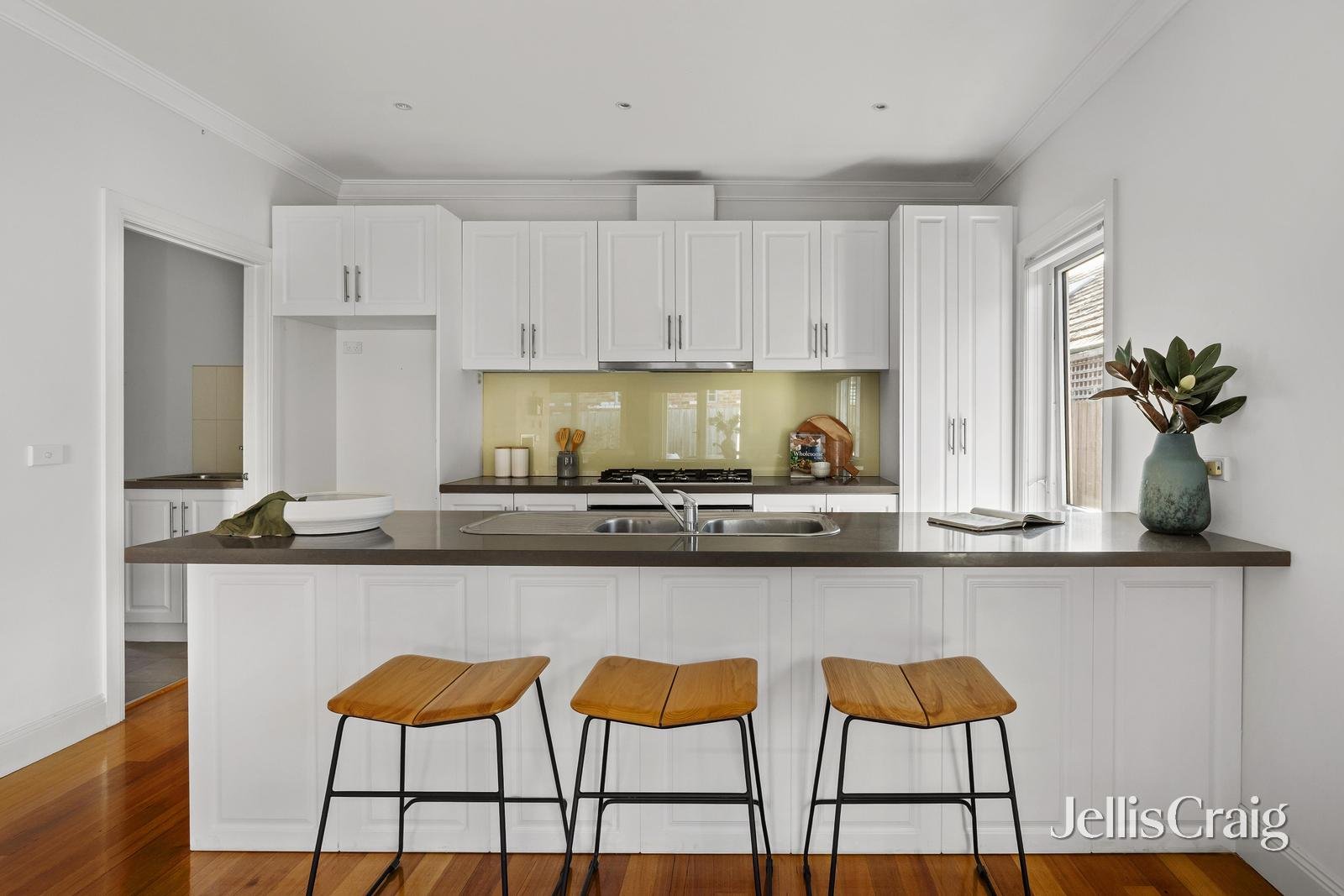 48A Kingston Street, Hampton image 4