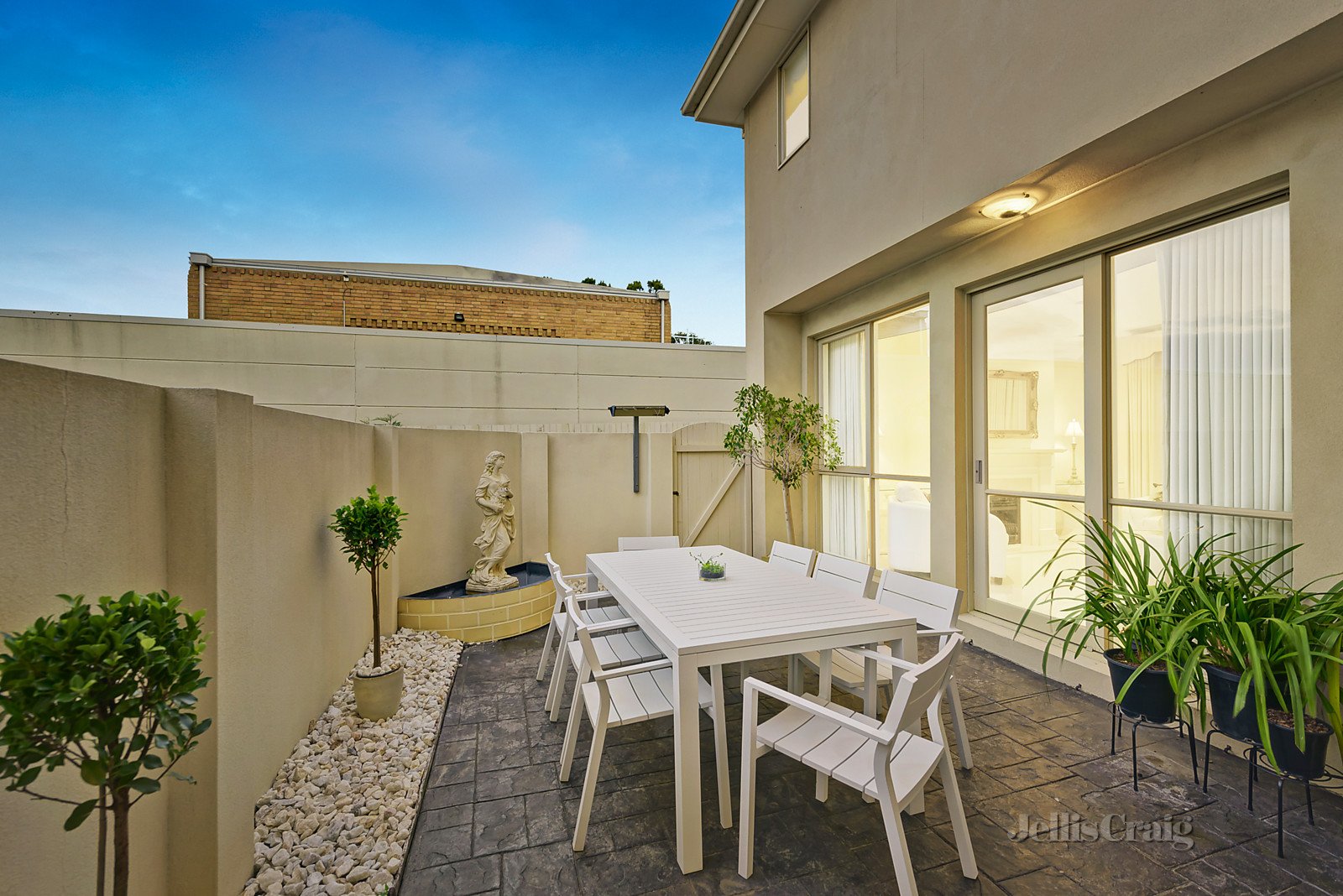 48A Neerim Road, Caulfield image 8