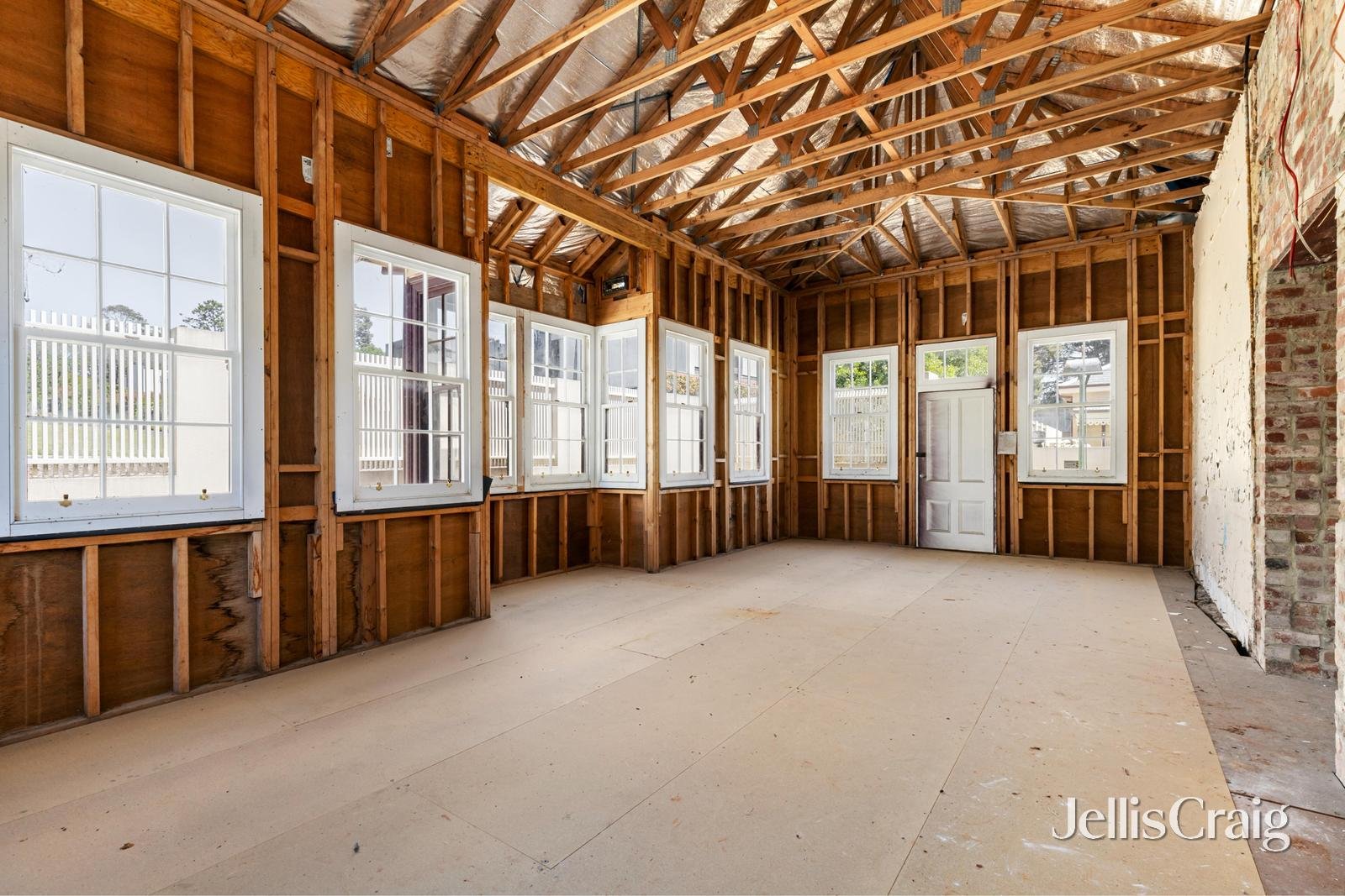 48b Main Drive, Kew image 8