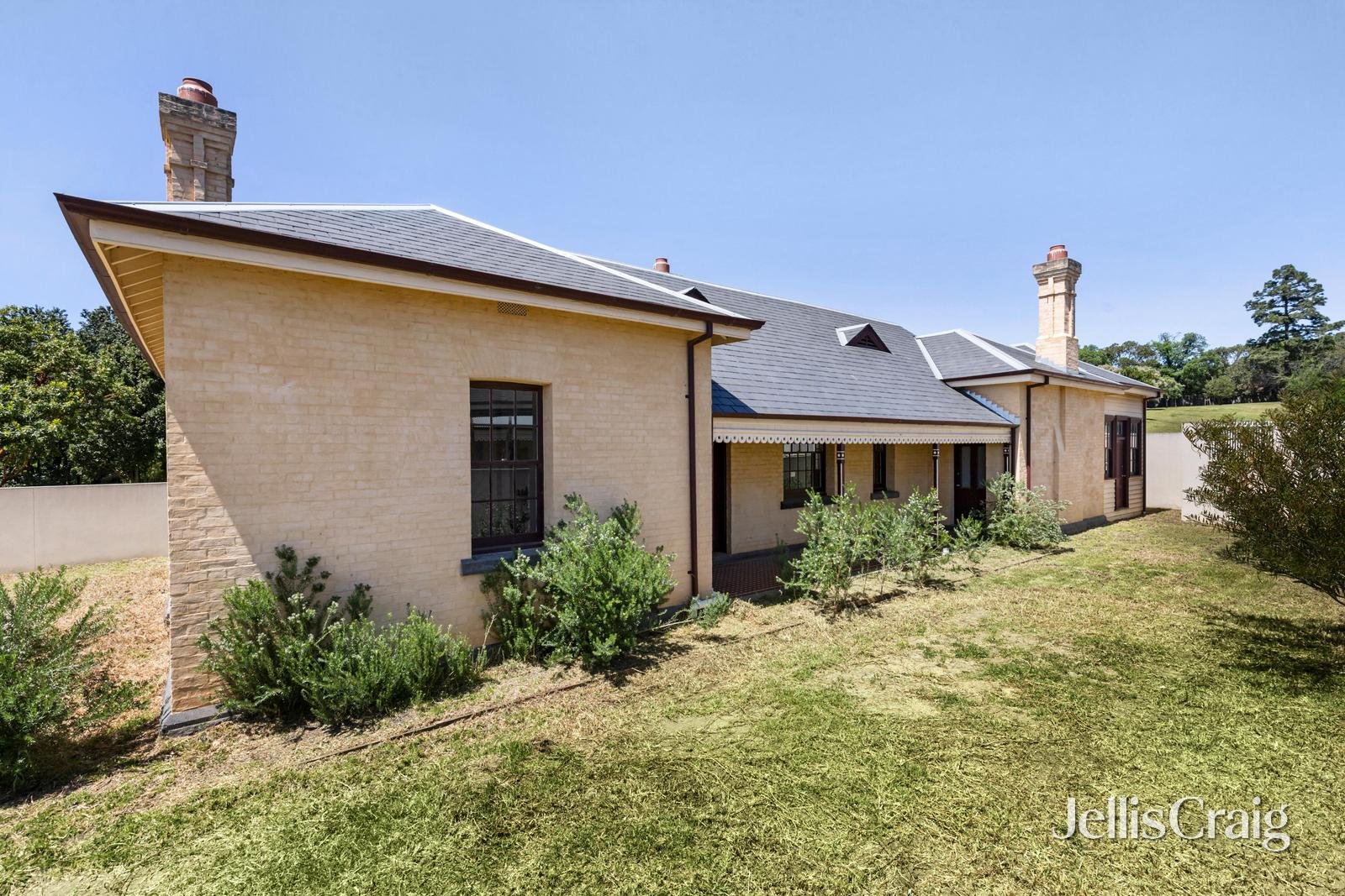 48b Main Drive, Kew image 9