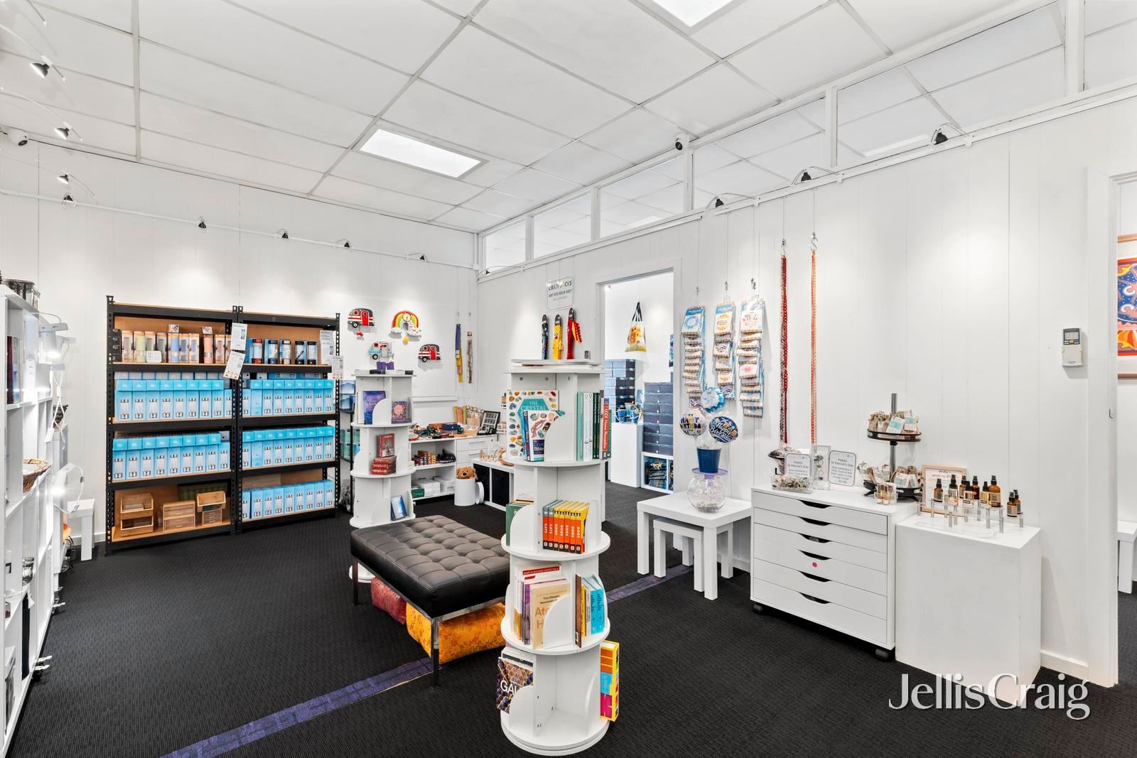 49 & 51 Stanley Avenue, Mount&nbsp;Waverley image 5