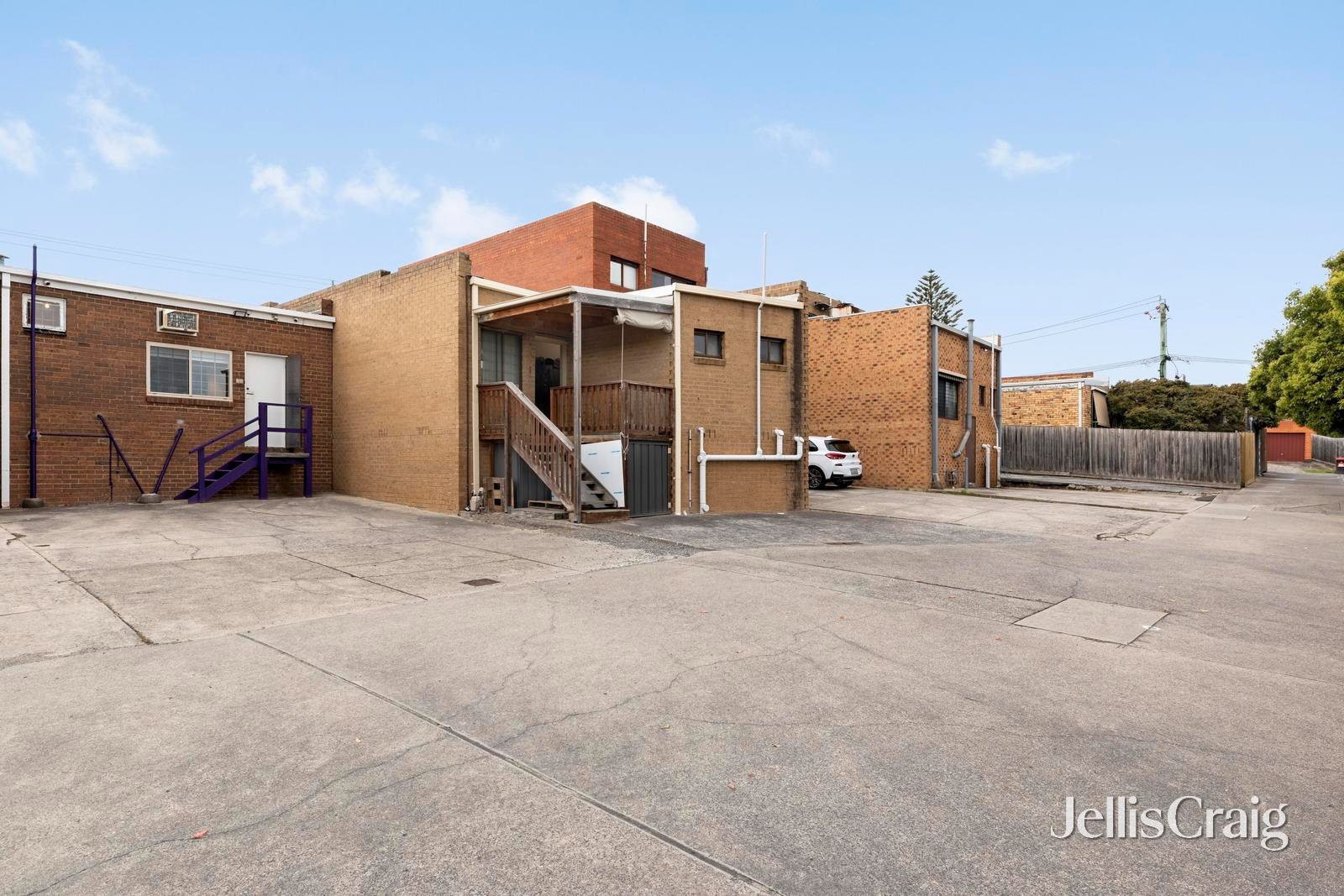 49 & 51 Stanley Avenue, Mount&nbsp;Waverley image 13