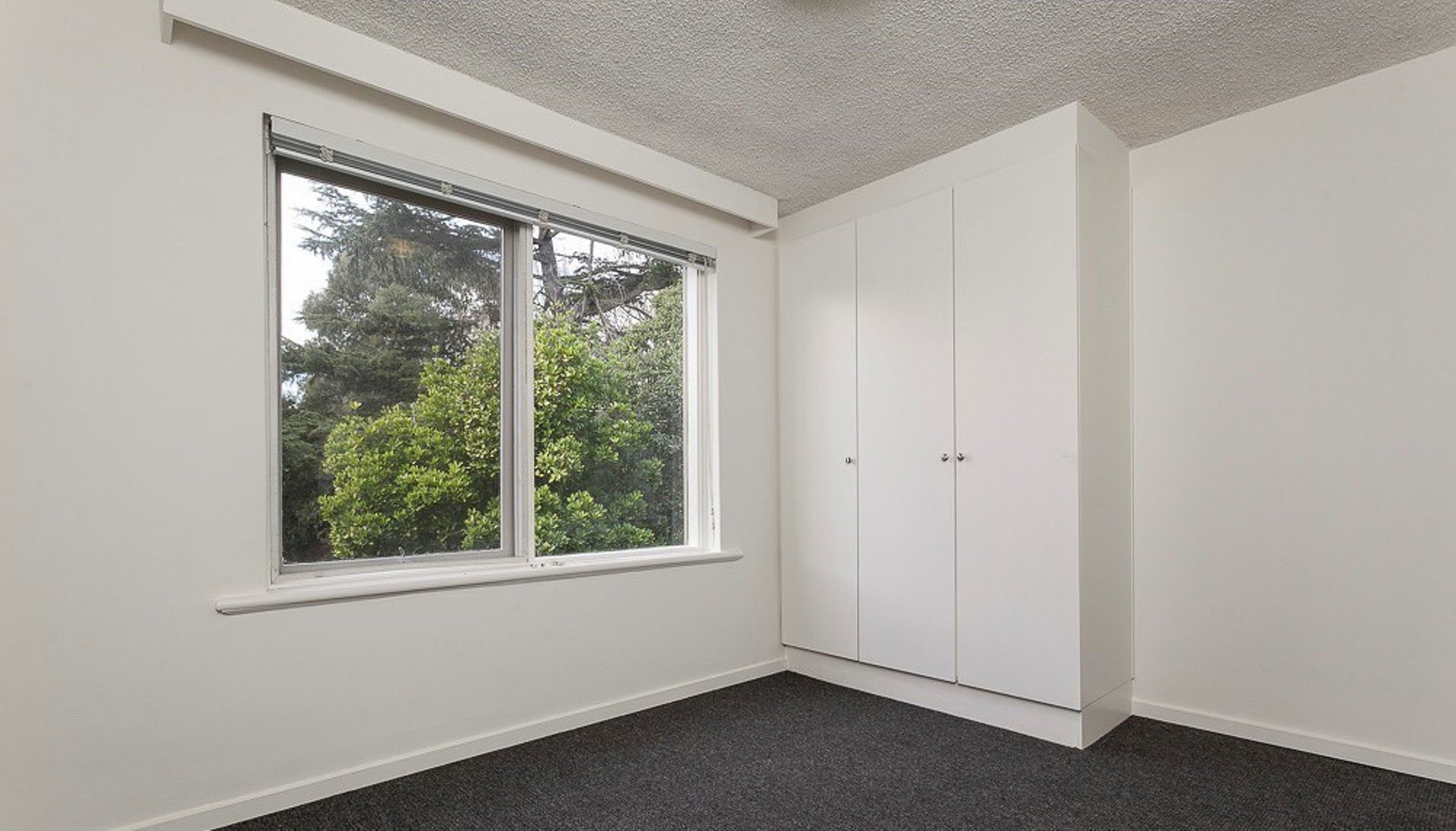 4/9 Albion Road, Box&nbsp;Hill image 4