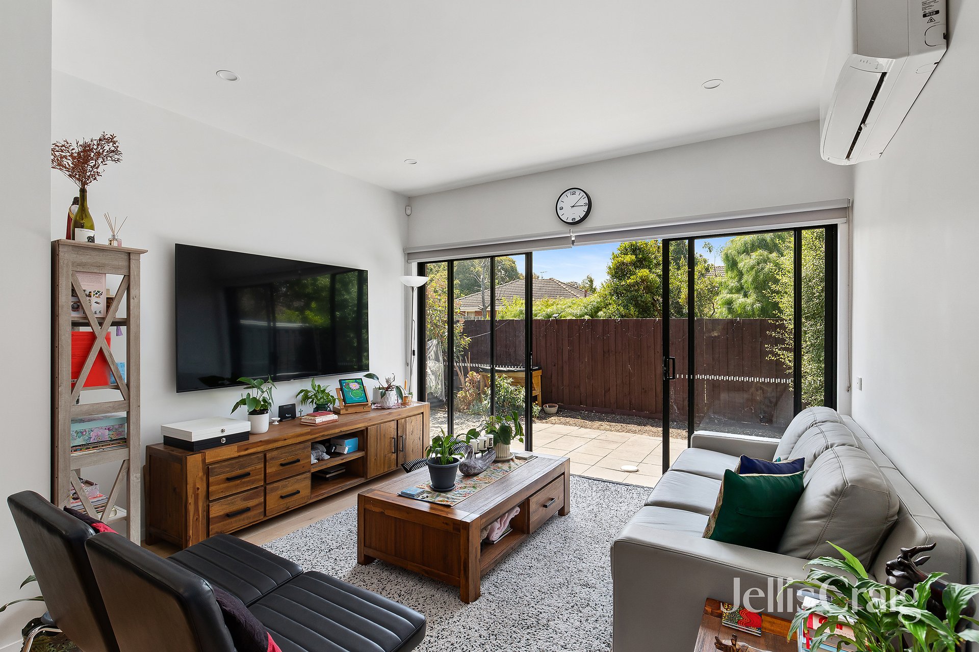 4/9 Ambon Court, Heidelberg&nbsp;West image 4