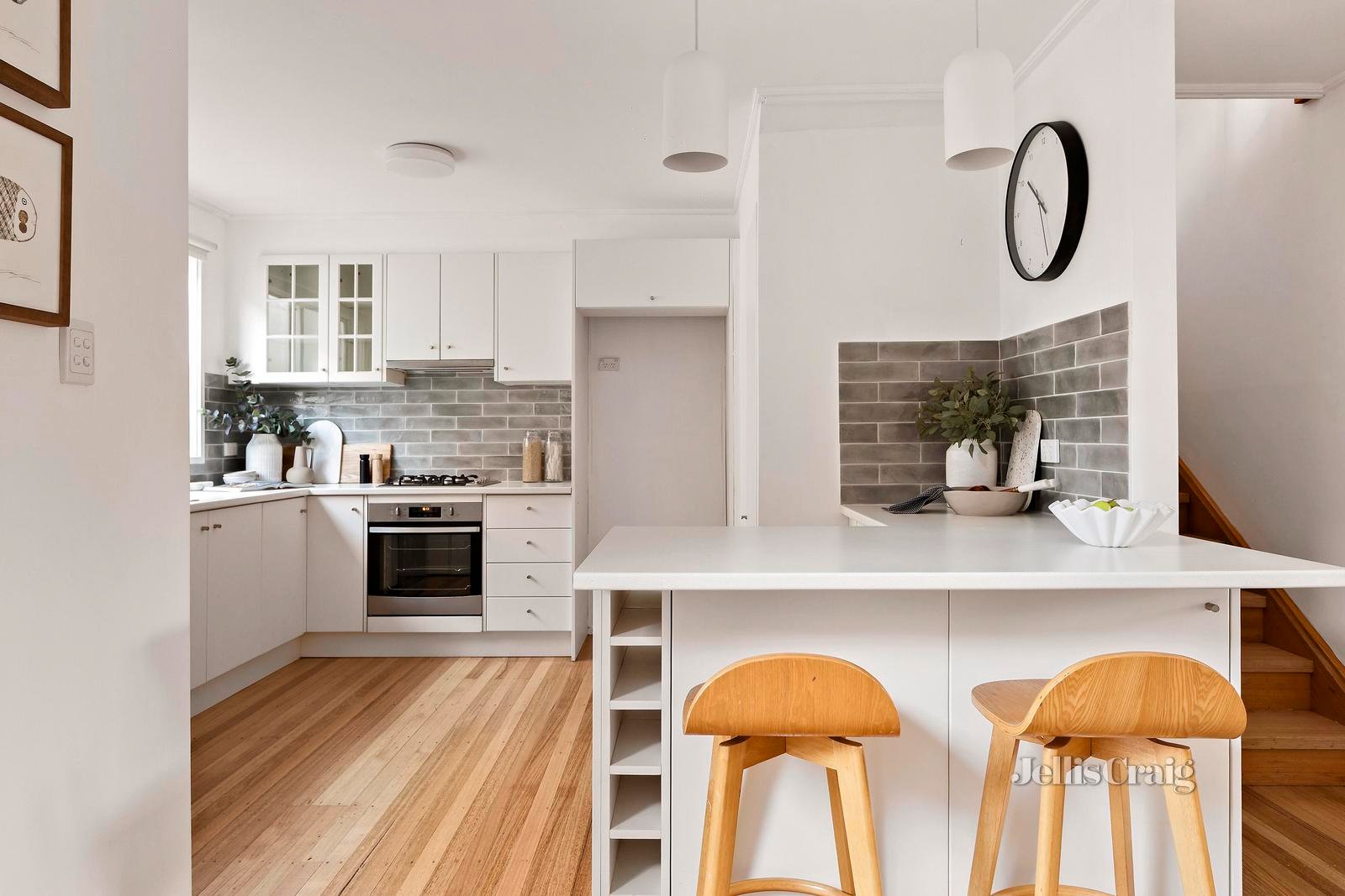 4/9 Ardoch Street, Essendon image 4