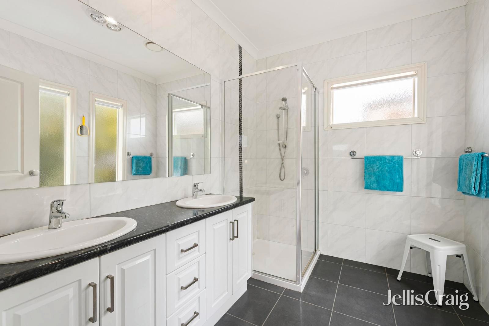 4/9 Armstrong Grove, Yarra Glen image 9