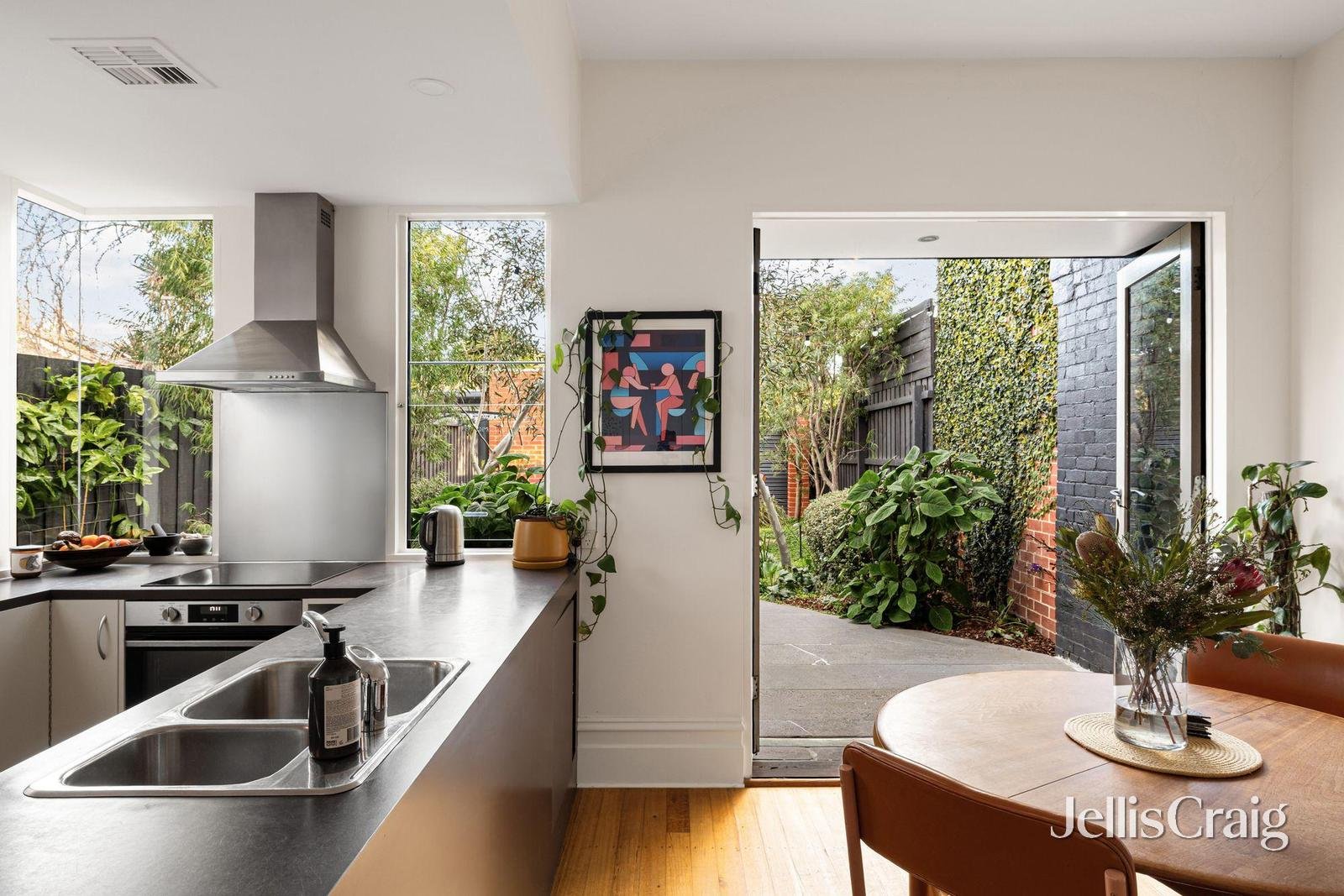 49 Arthurton Road, Northcote image 3