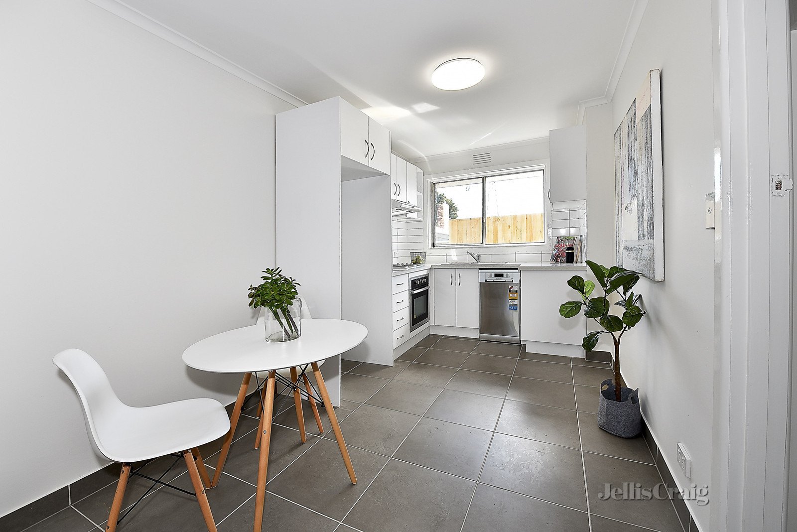 4/9 Asquith Street, Reservoir image 6