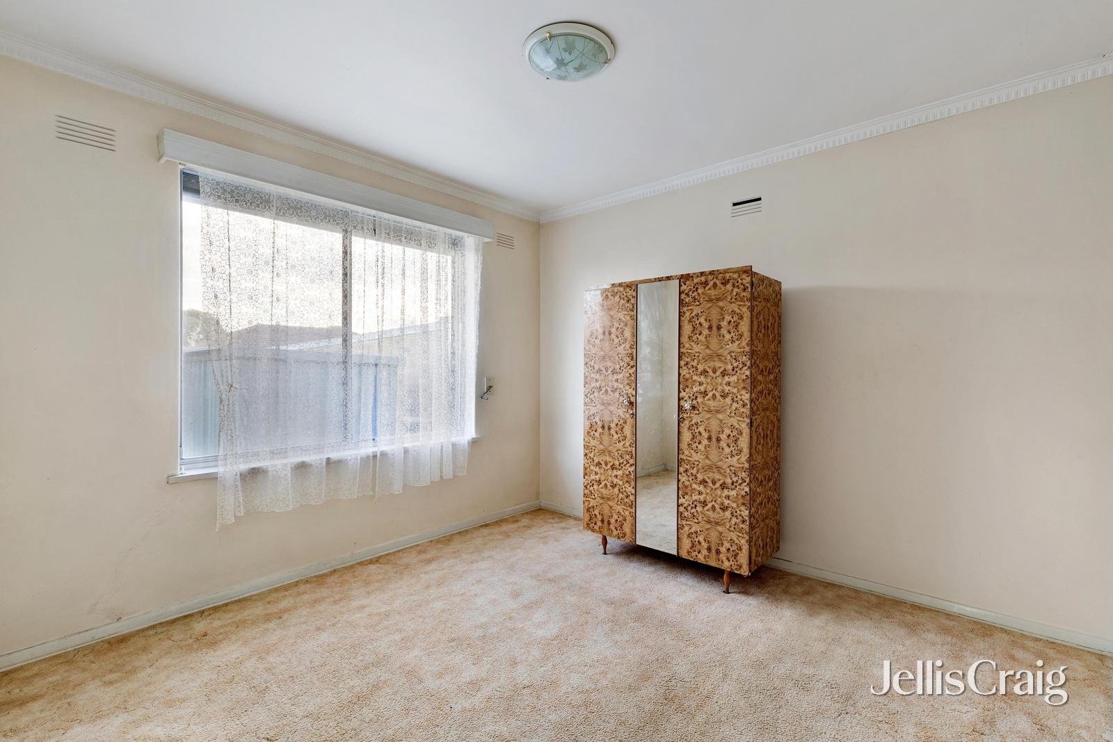 49 Banff Street, Reservoir image 9