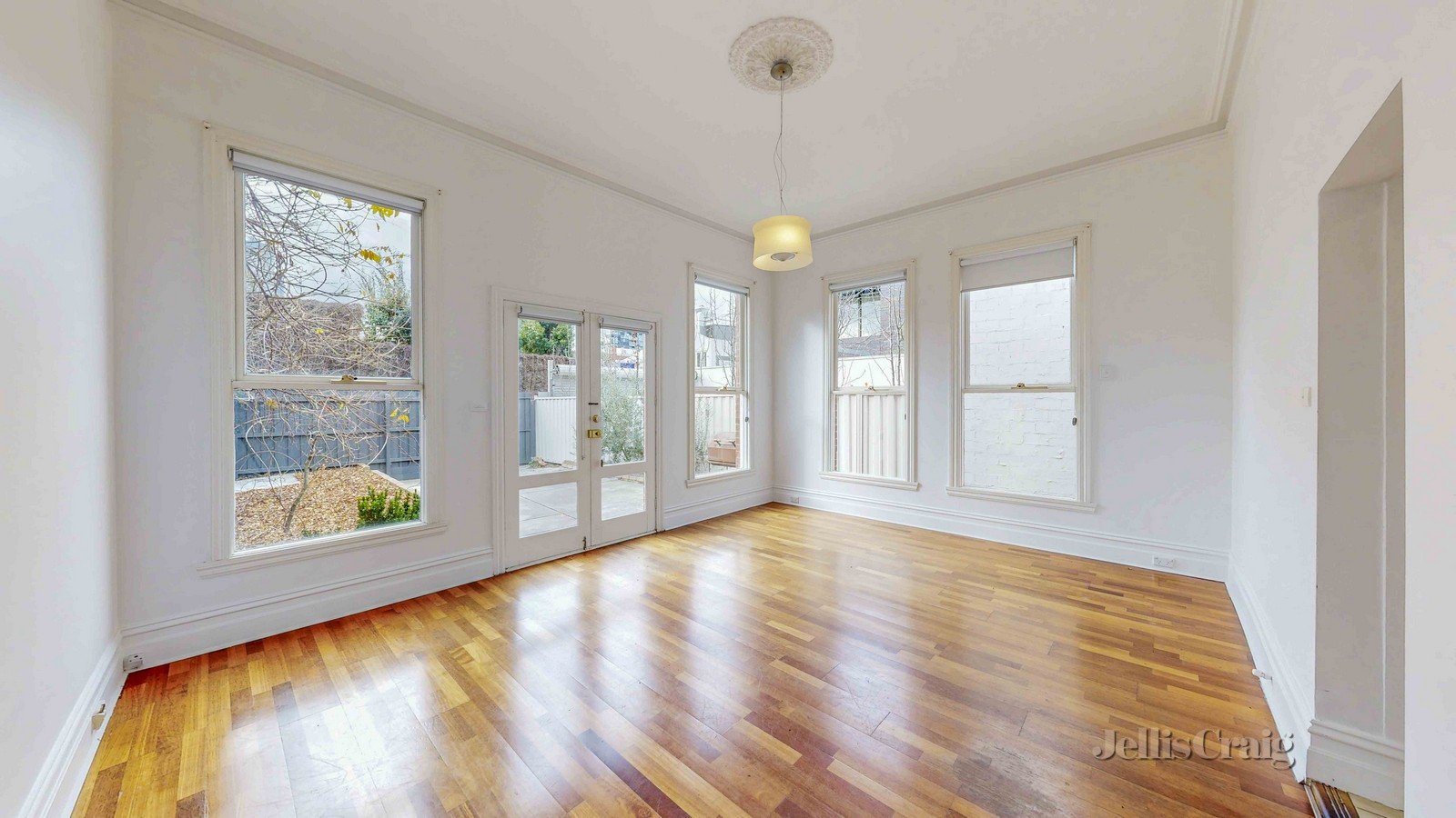 49 Barry St, South Yarra image 2
