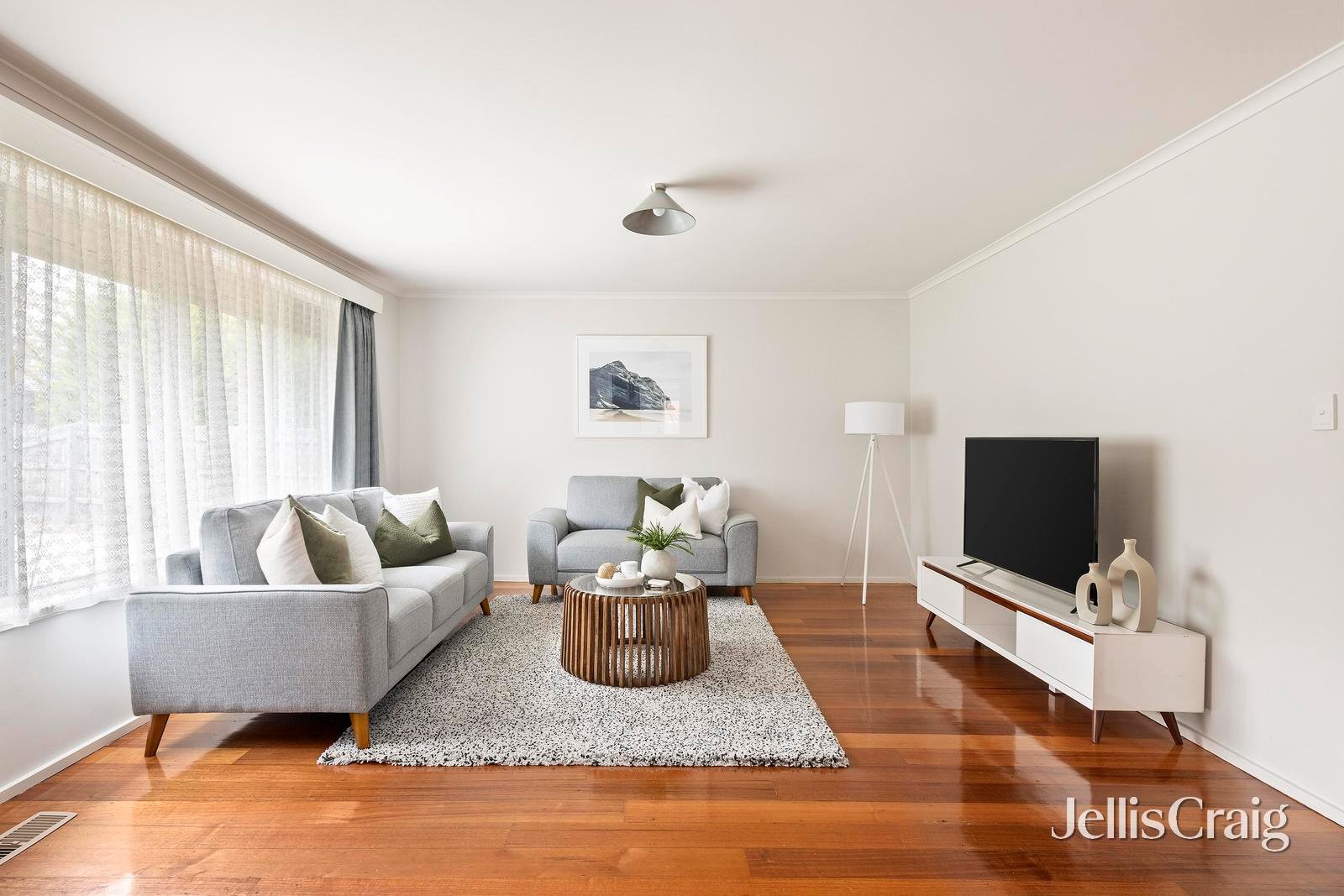 49 Blackburn Road, Mooroolbark image 2