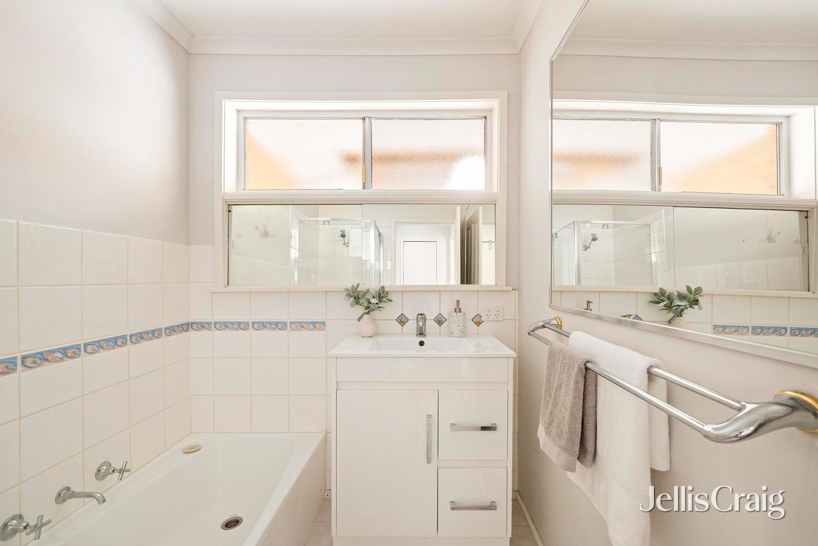 49 Blackburn Road, Mooroolbark image 13