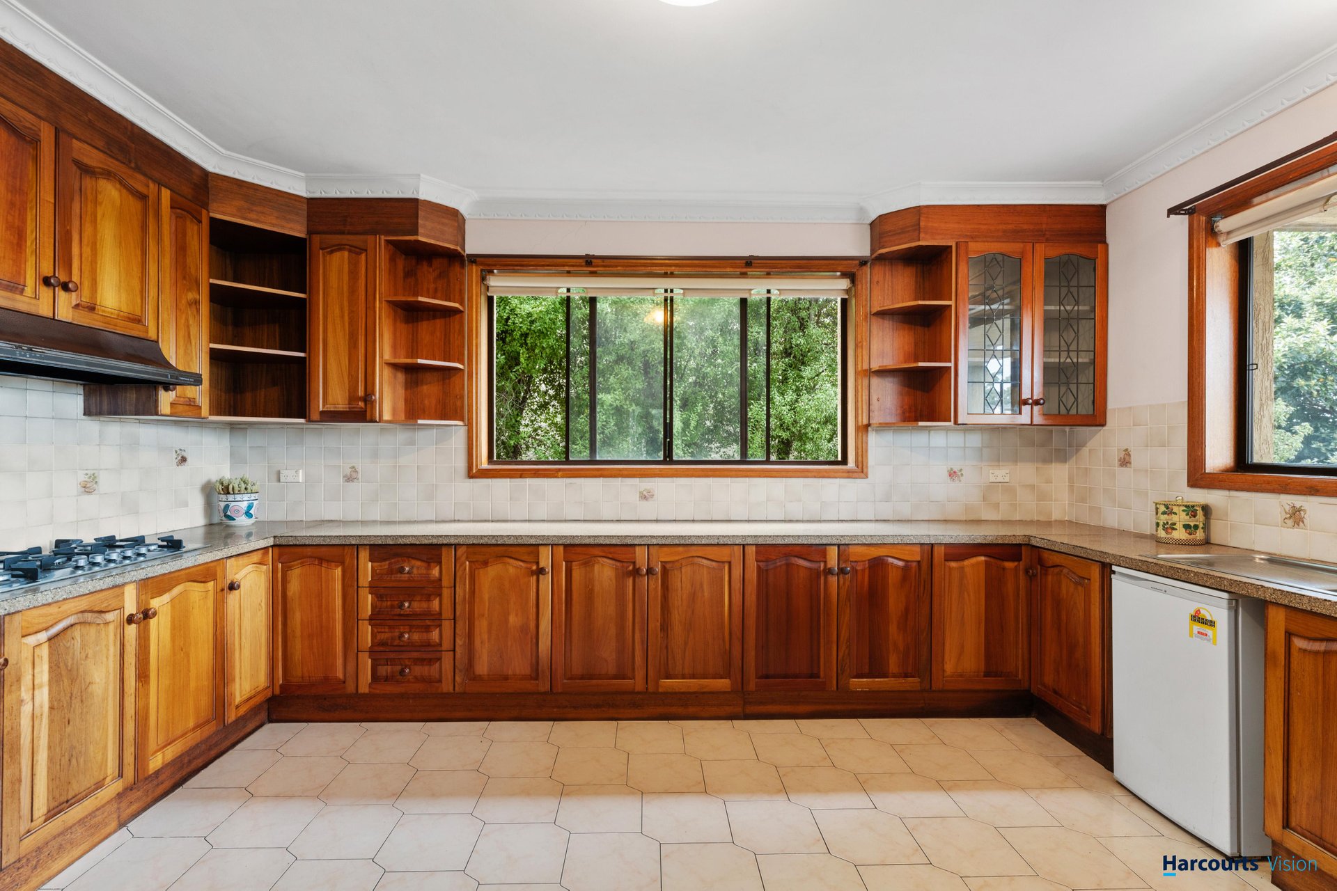49 Brees Road, Keilor East image 6