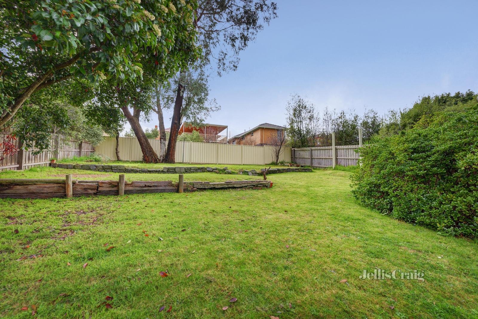 49 Carrol Grove, Mount Waverley image 6