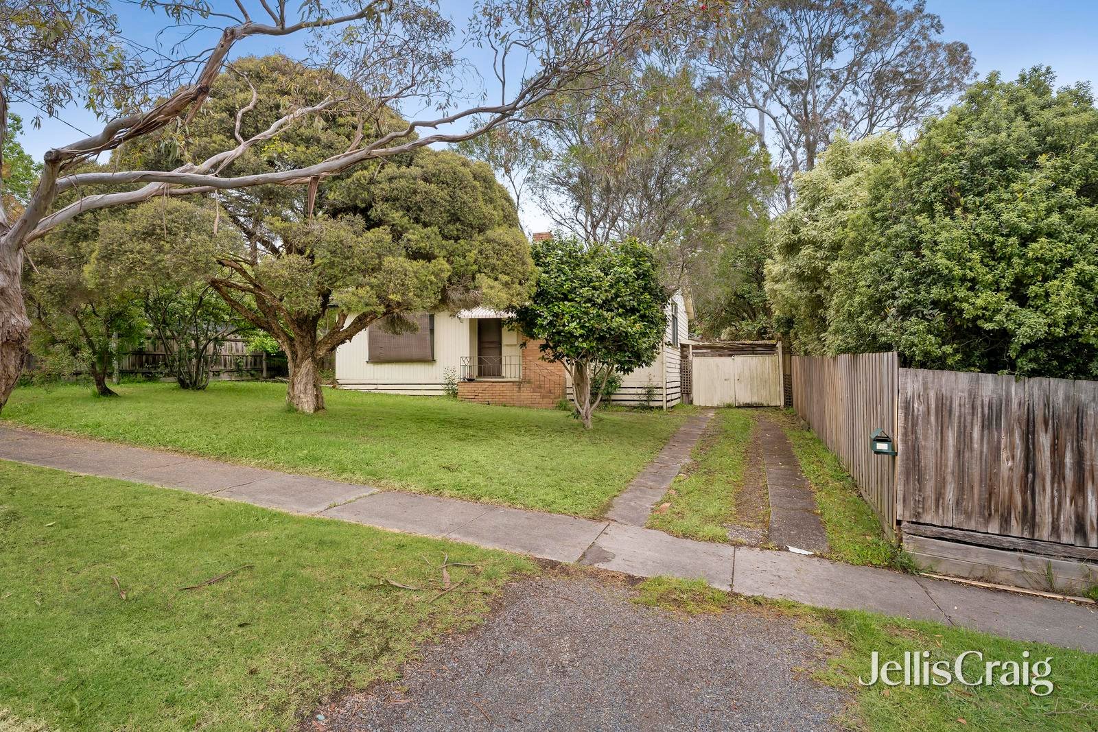 49 Churchill Way, Kilsyth image 12