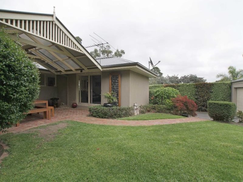 49 David Road, Lilydale image 19