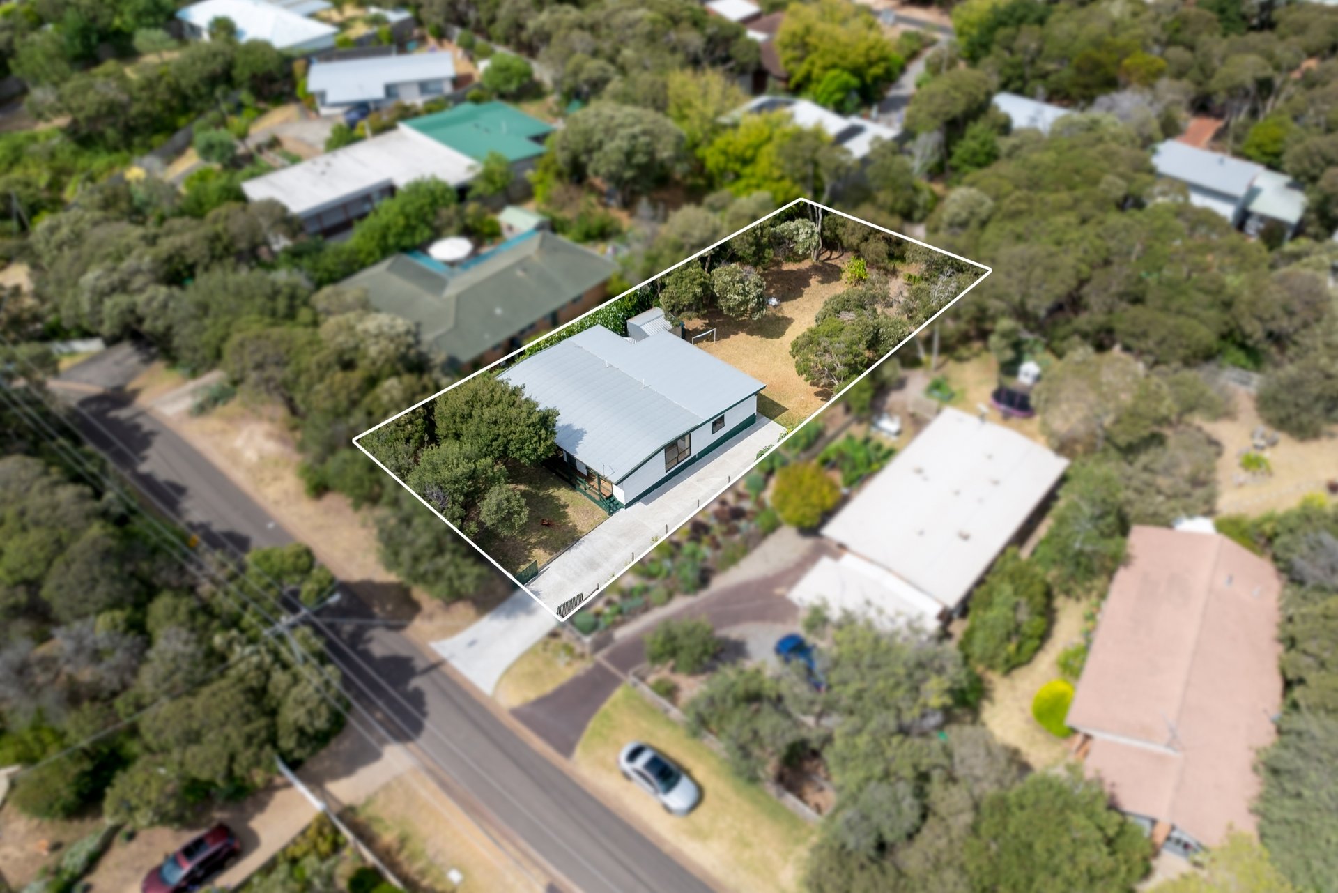 Property Gallery Thumbnail 3