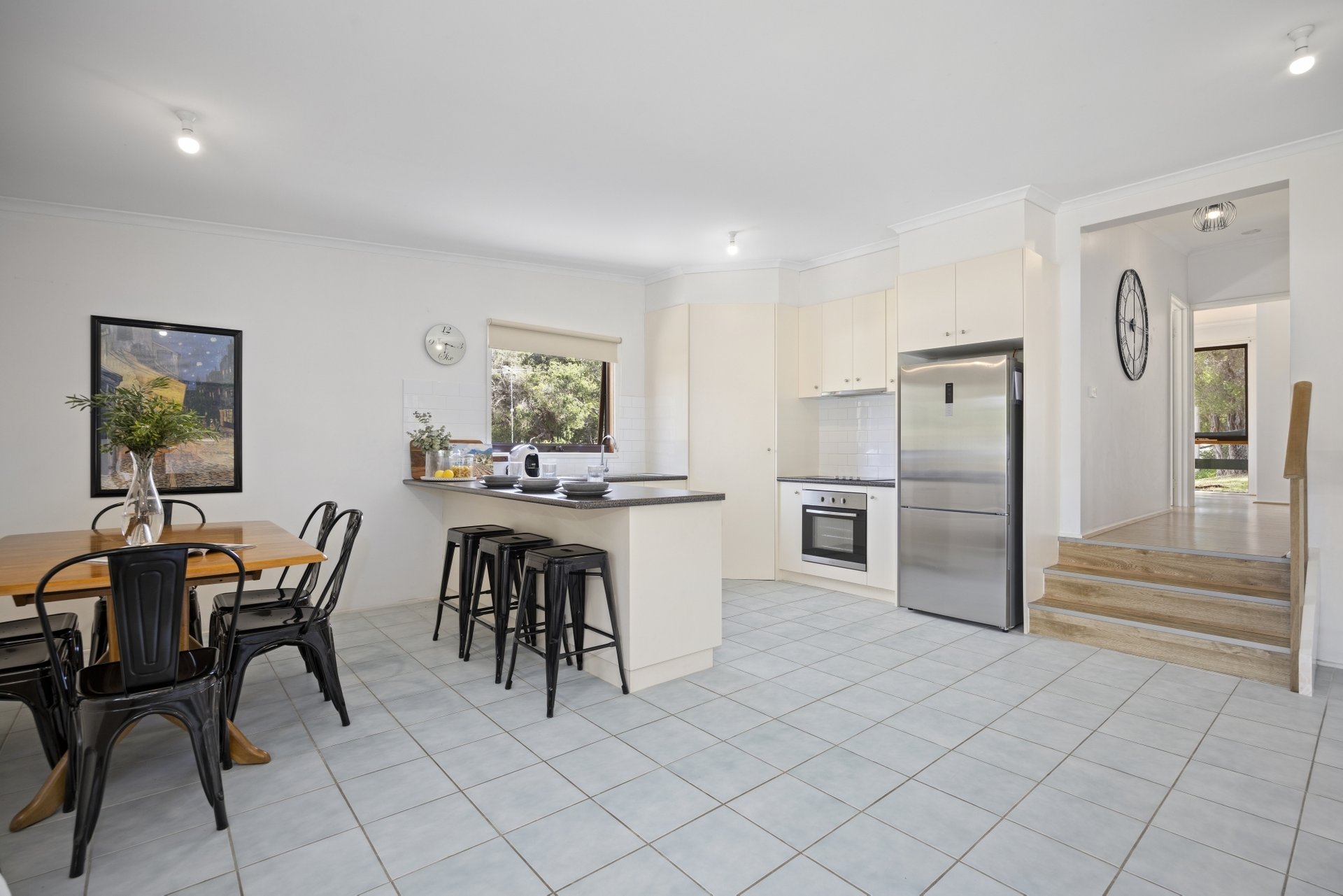 Property Gallery Thumbnail 9