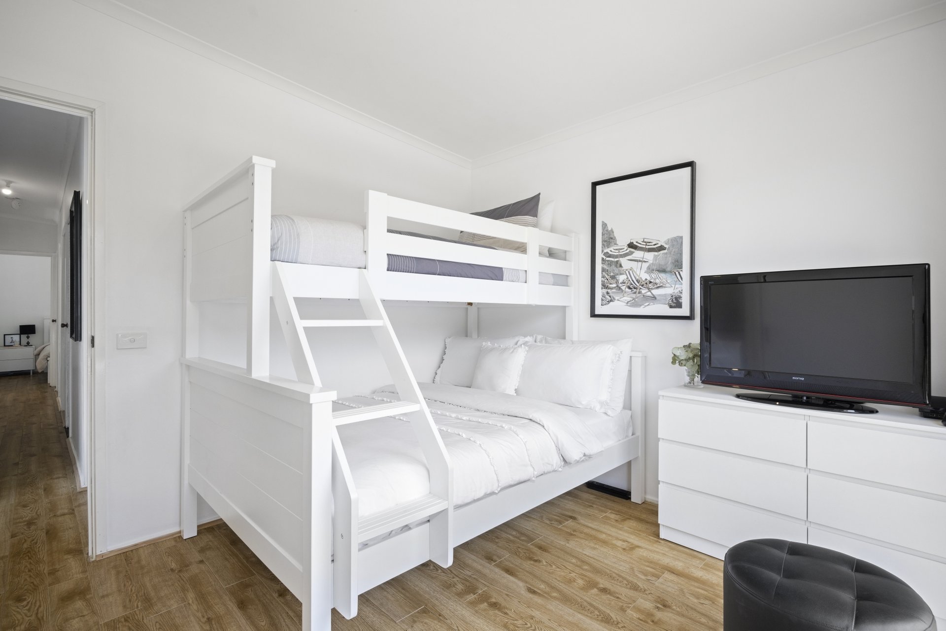 Property Gallery Thumbnail 14