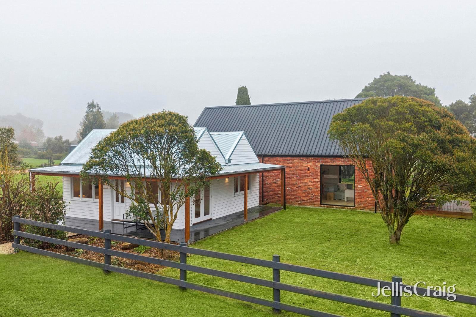 49 Eldon Street, Glenlyon image 2