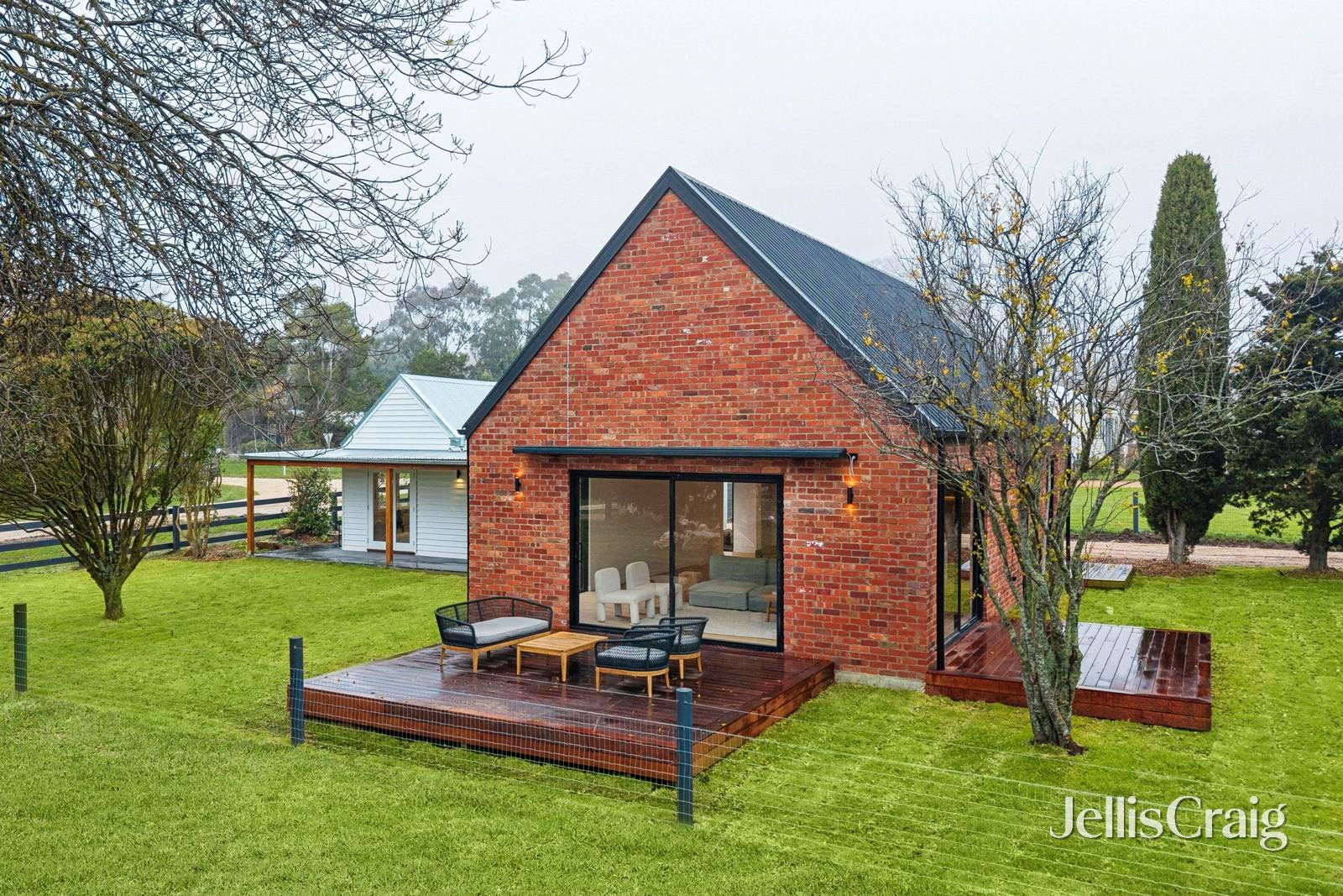49 Eldon Street, Glenlyon image 3