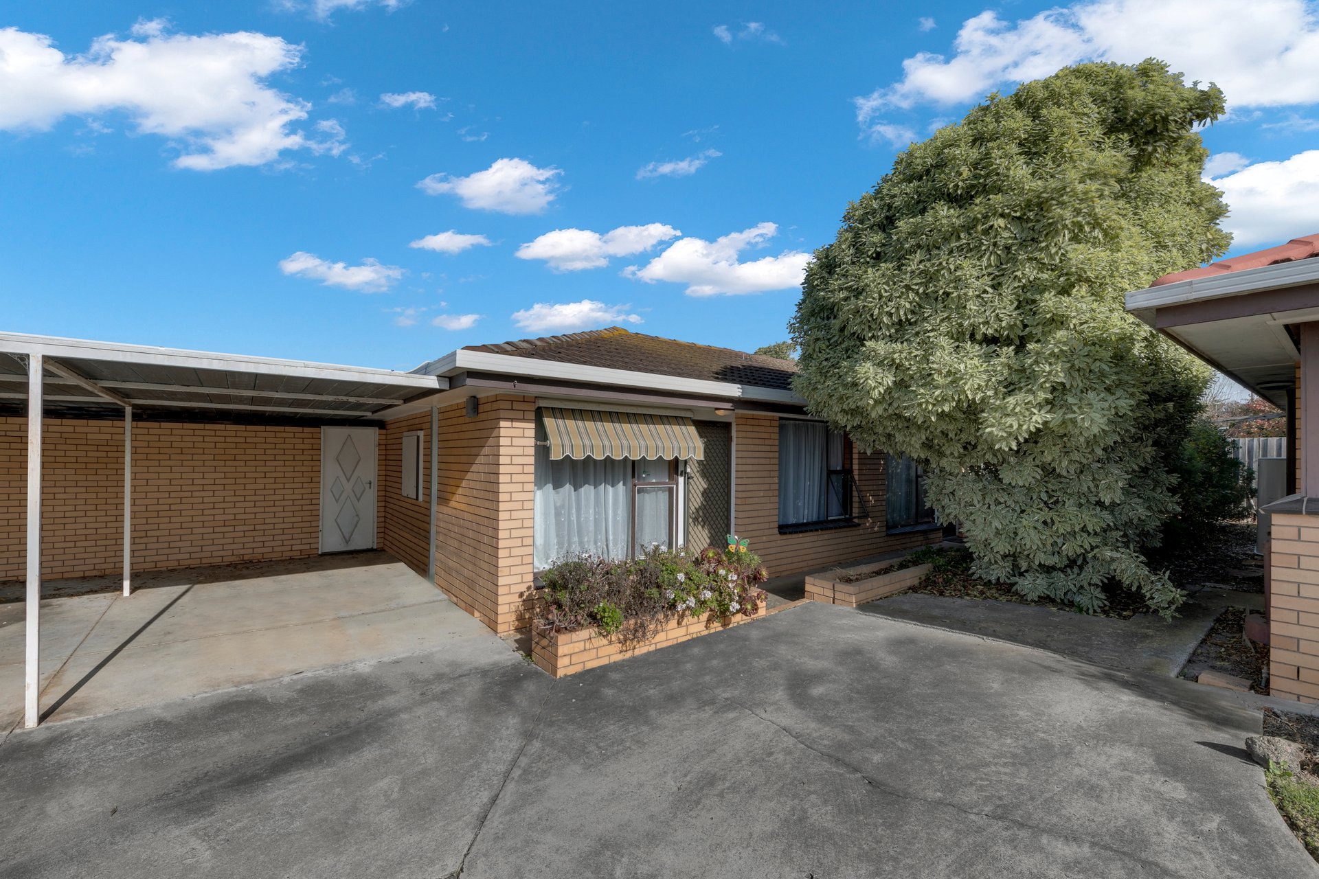 4/9 Elliott Avenue, Highton image 2