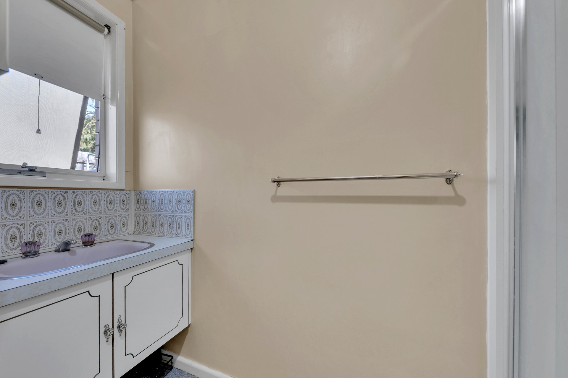 4/9 Elliott Avenue, Highton image 6