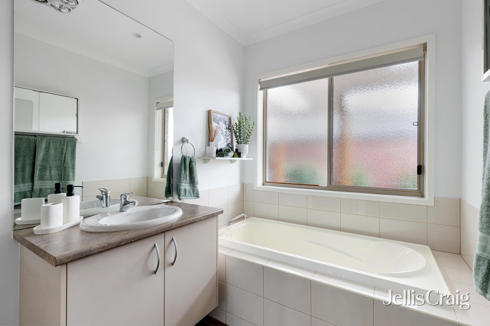 49 Eminence Boulevard, Doreen image 12