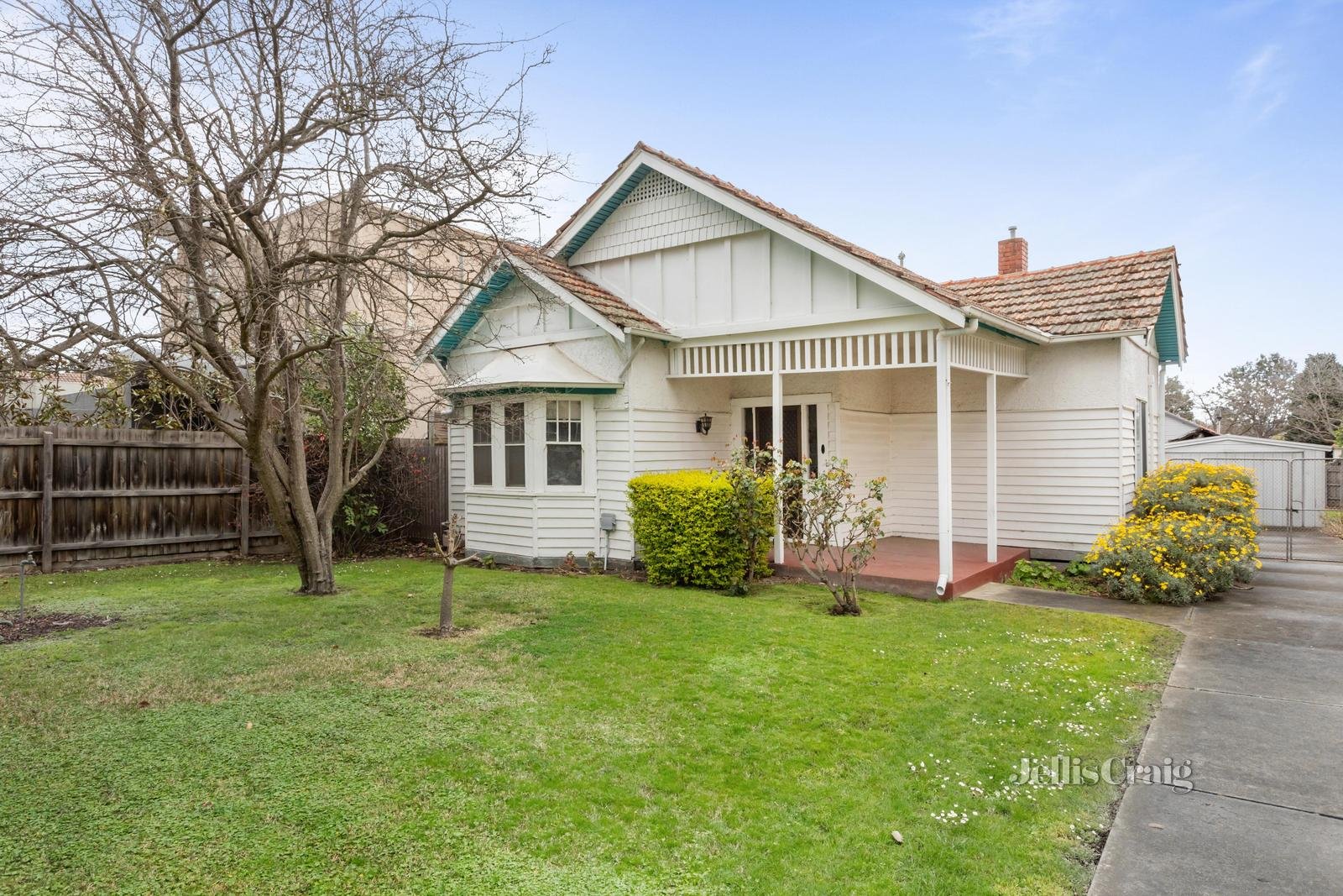 49 Erica Avenue, Glen Iris image 1