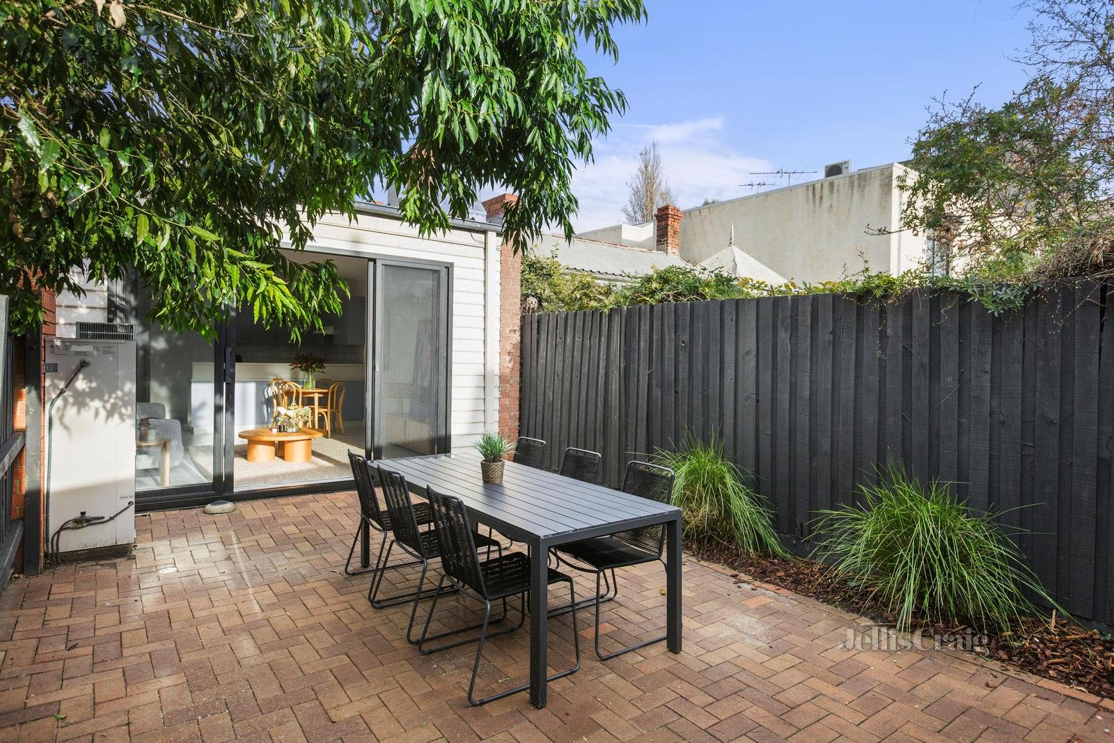 49 Evans Street, Port Melbourne image 9