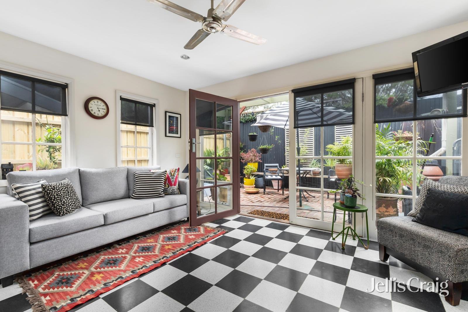 49 Fraser Street, Richmond image 3
