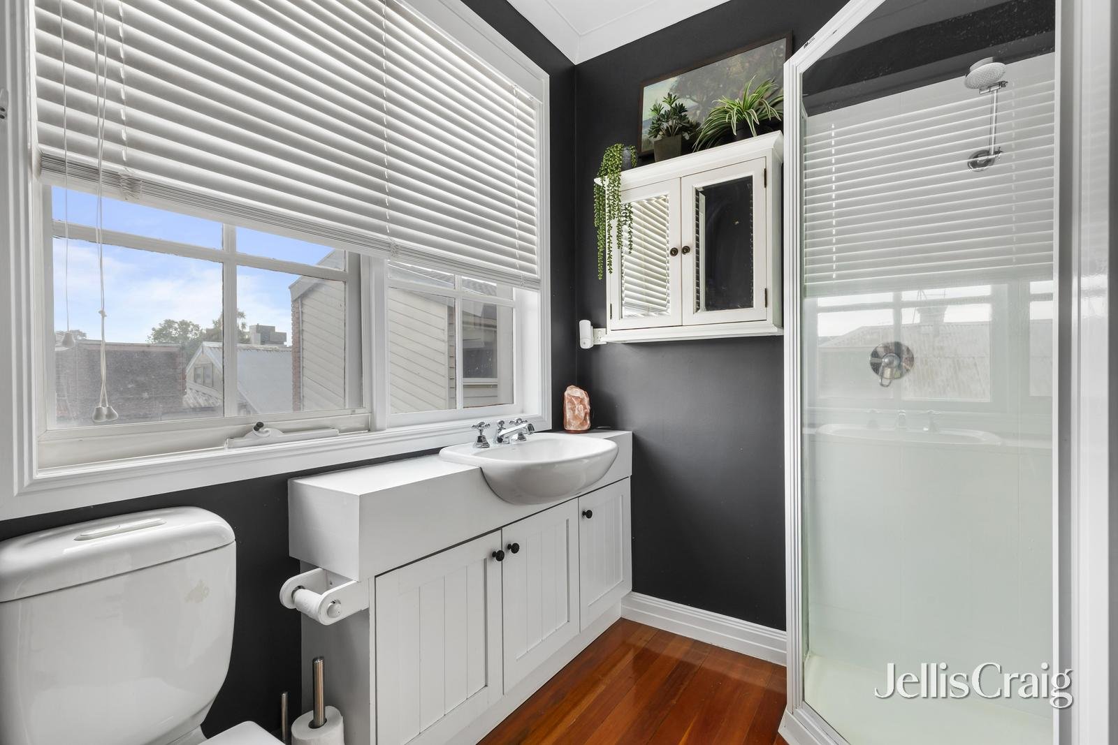 49 Fraser Street, Richmond image 6