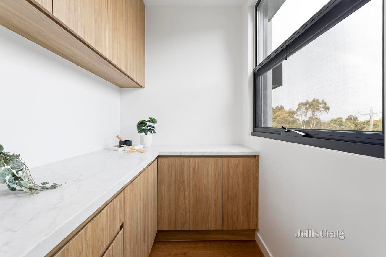 49 Greendale Road, Doncaster East image 6