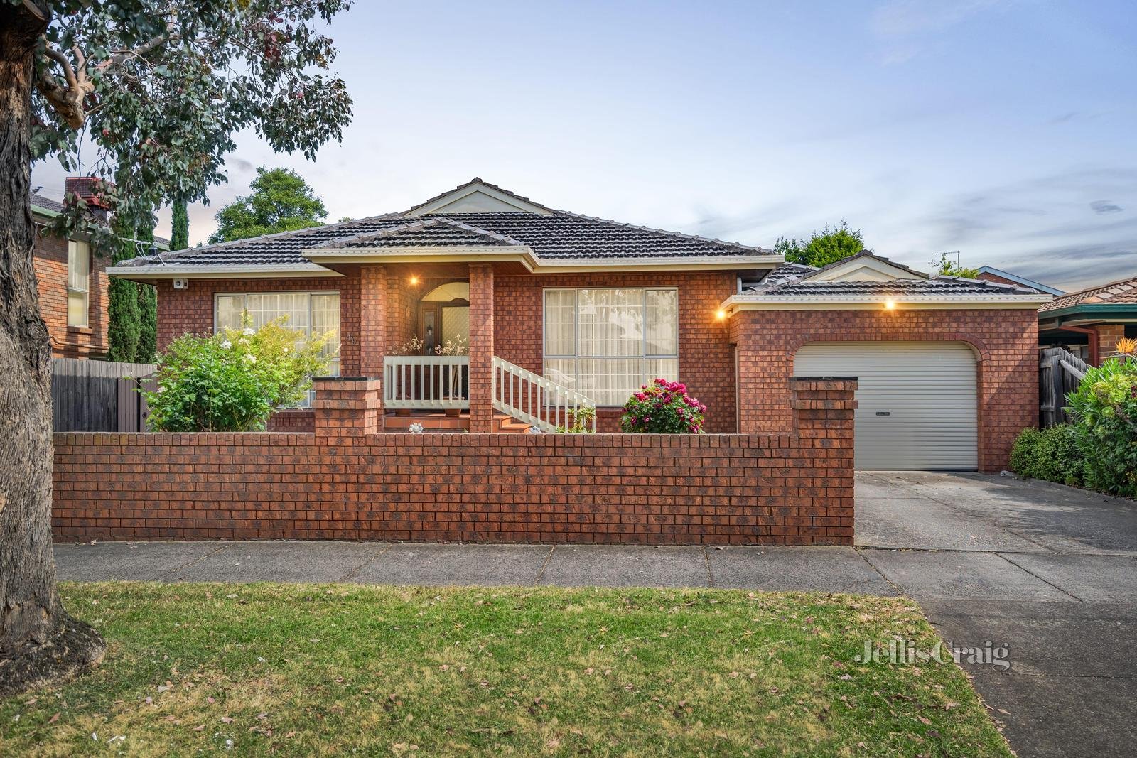 49 Greenhills Road, Bundoora image 1