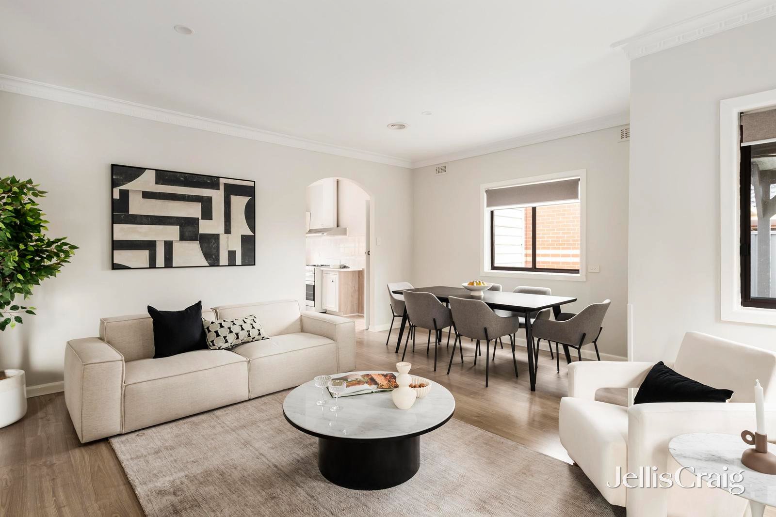 49 Haldane Road, Niddrie image 3