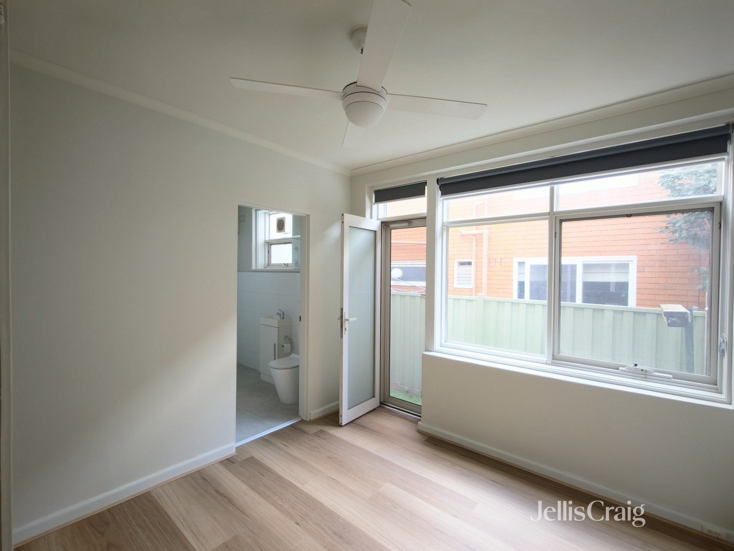 4/9 Hammond Street, Thornbury image 4