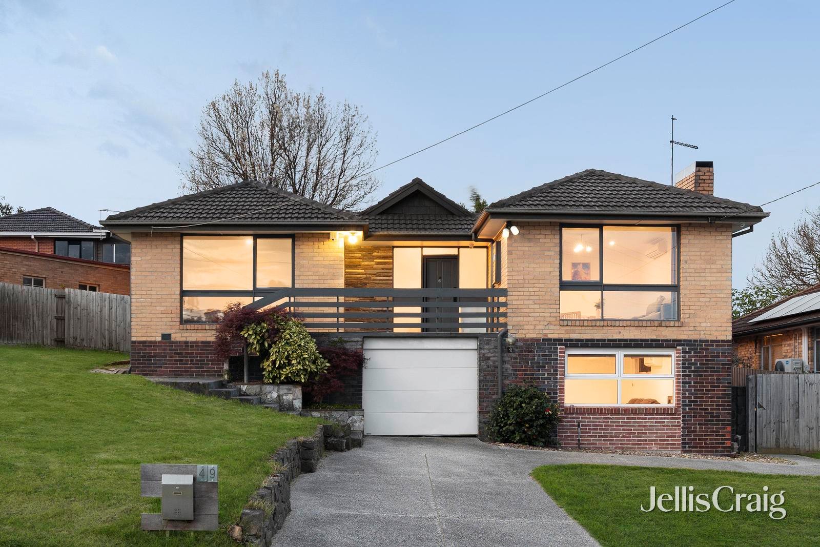 49 Hampshire Road, Glen&nbsp;Waverley image 1