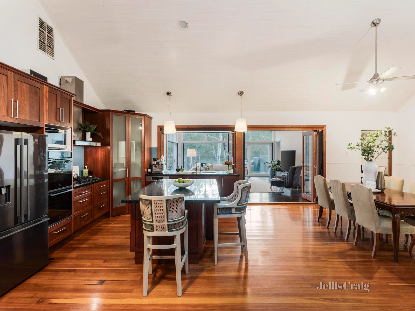 49 Heads Road, Donvale image 7