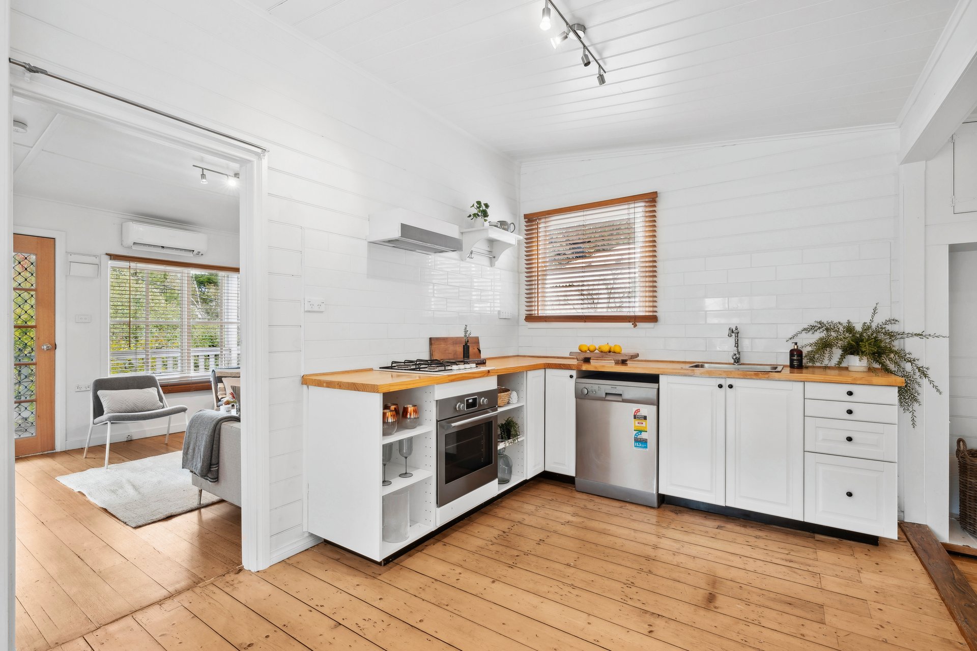 49 Hepburn Road, Daylesford image 2