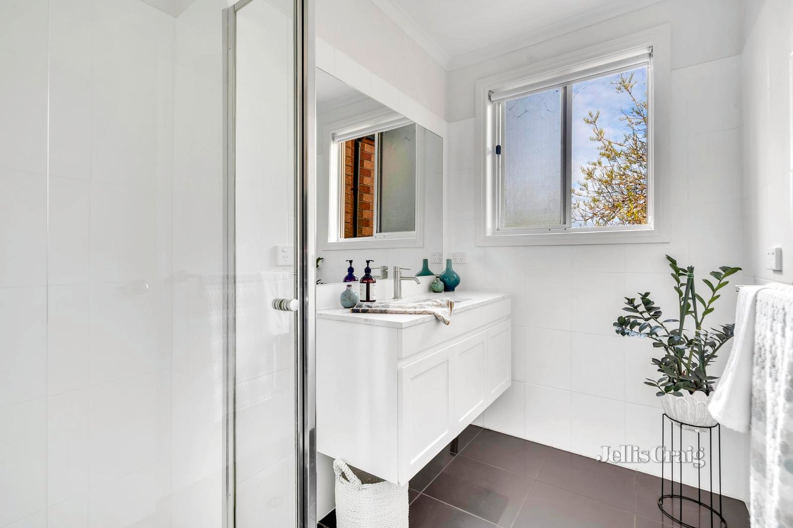 4/9 Hopetoun Avenue, Brunswick West image 7