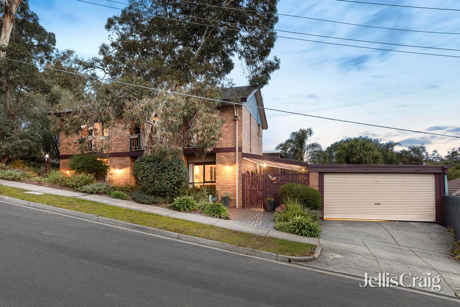 49 Hume Street, Greensborough image 1