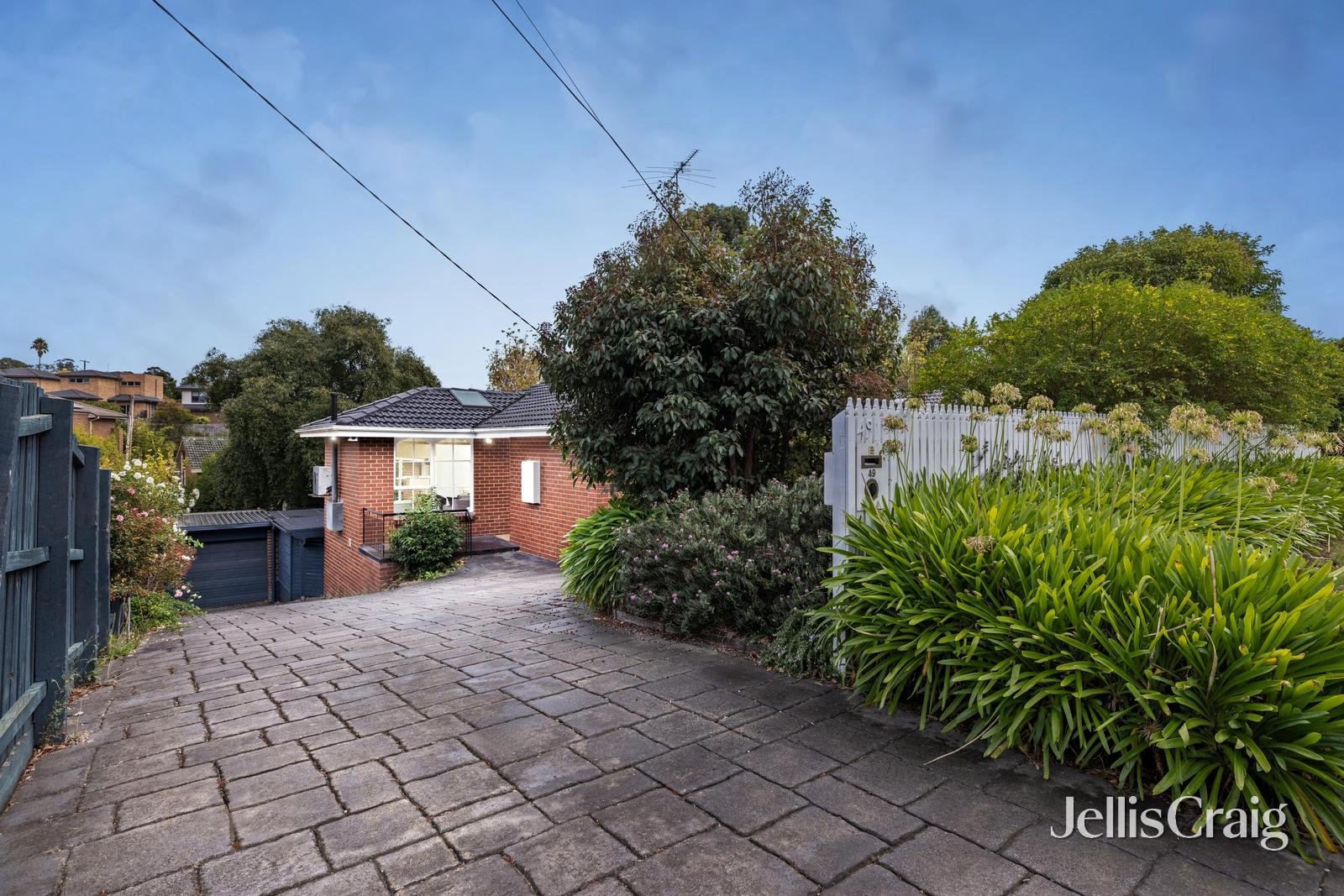49 Hunt Street, Donvale image 2
