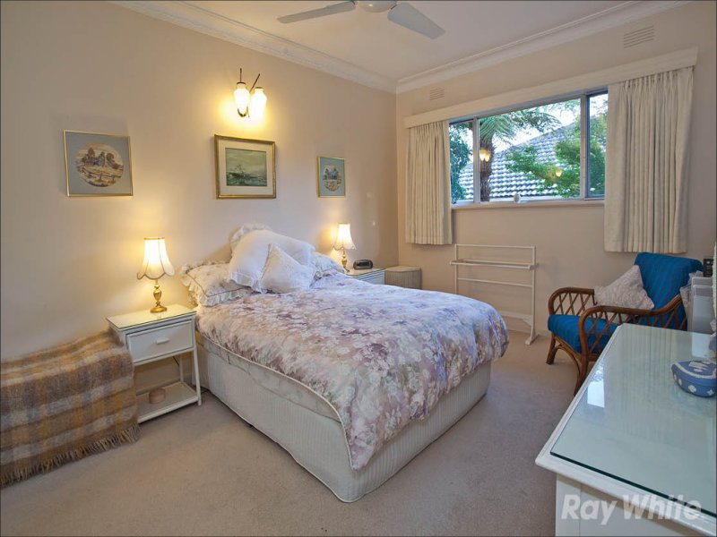49 Lum Road, Wheelers Hill image 9