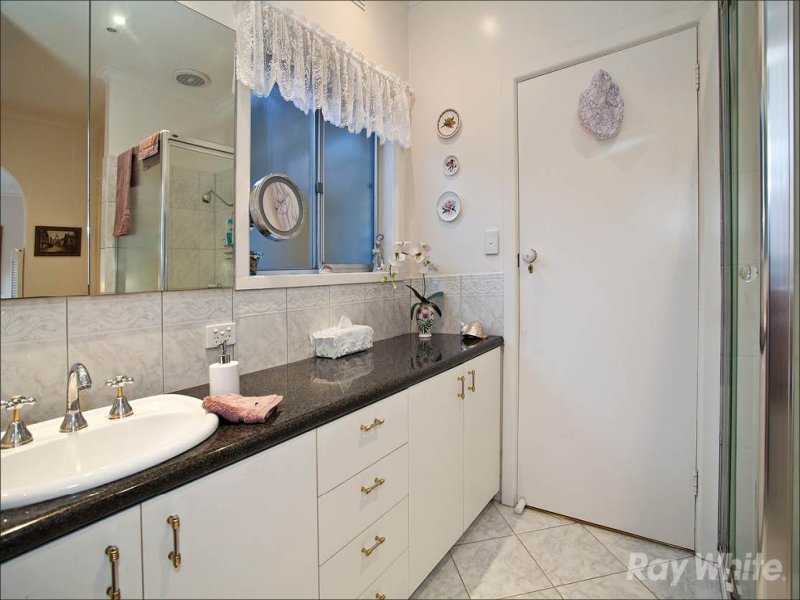 49 Lum Road, Wheelers Hill image 10