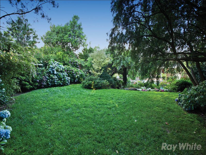 49 Lum Road, Wheelers Hill image 14