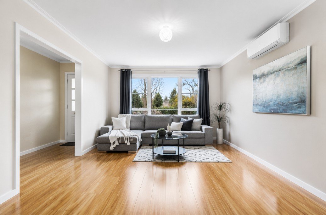 4/9 McGhee Avenue, Mitcham image 2
