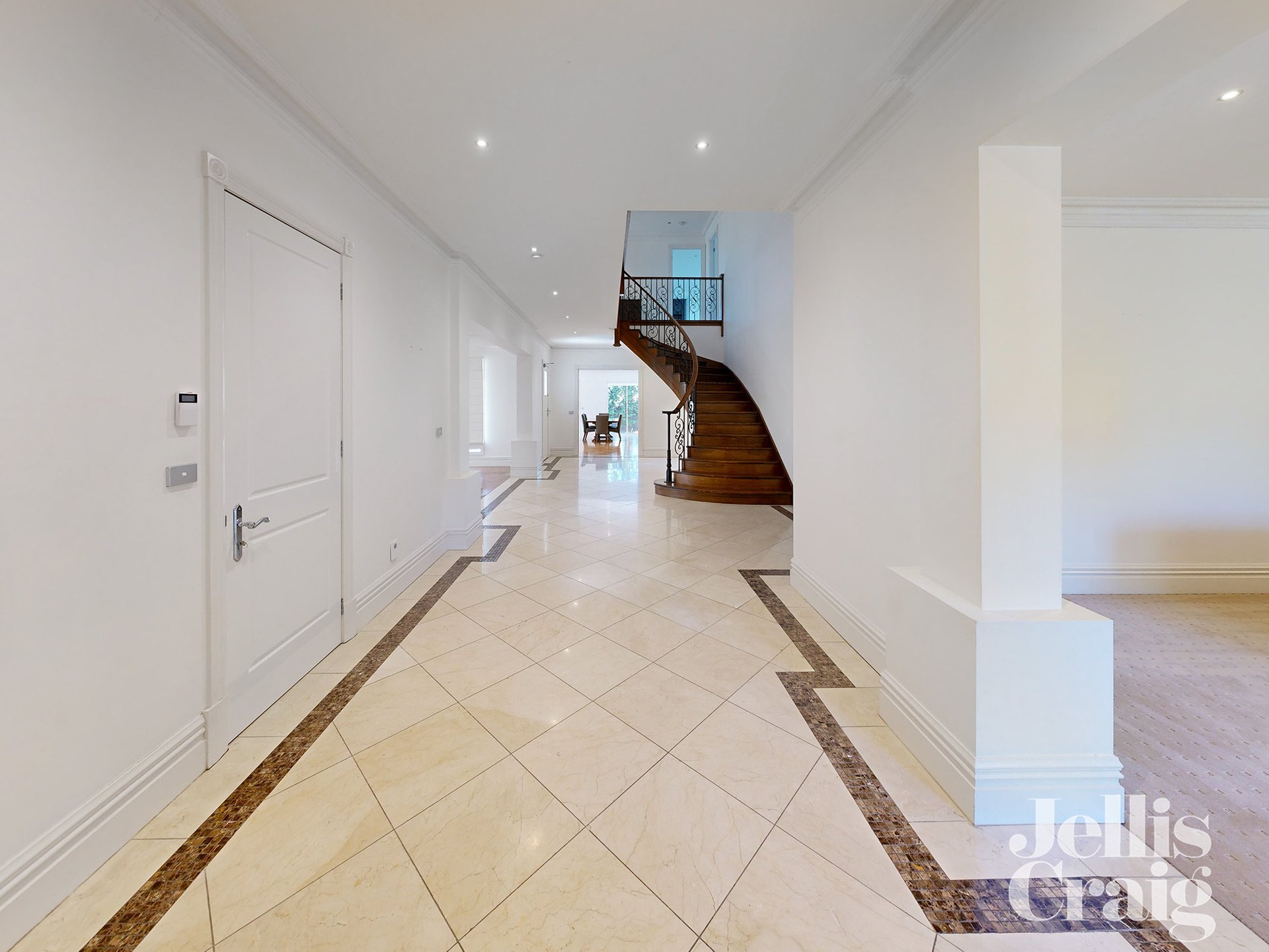 49 Metung Street, Balwyn image 3