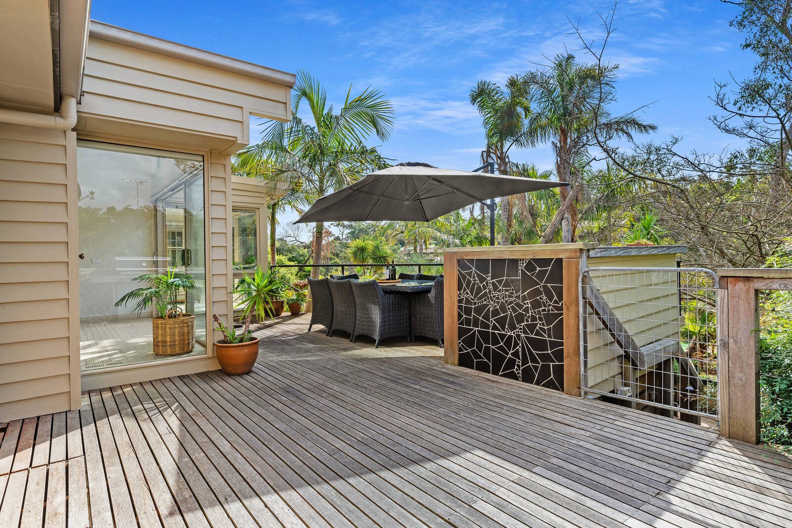 Property Gallery Thumbnail 9